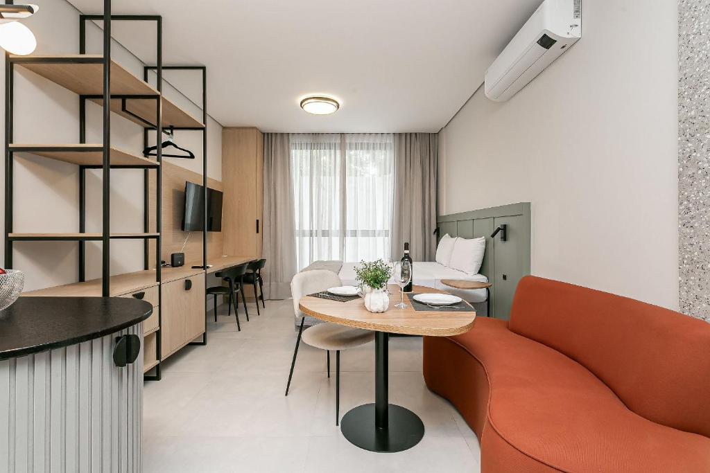 Hotel 1